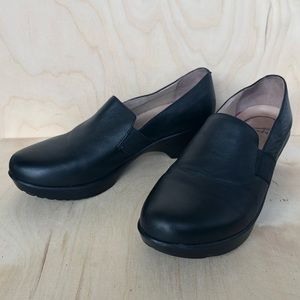 Dansko Size 43 Black Leather Slip On